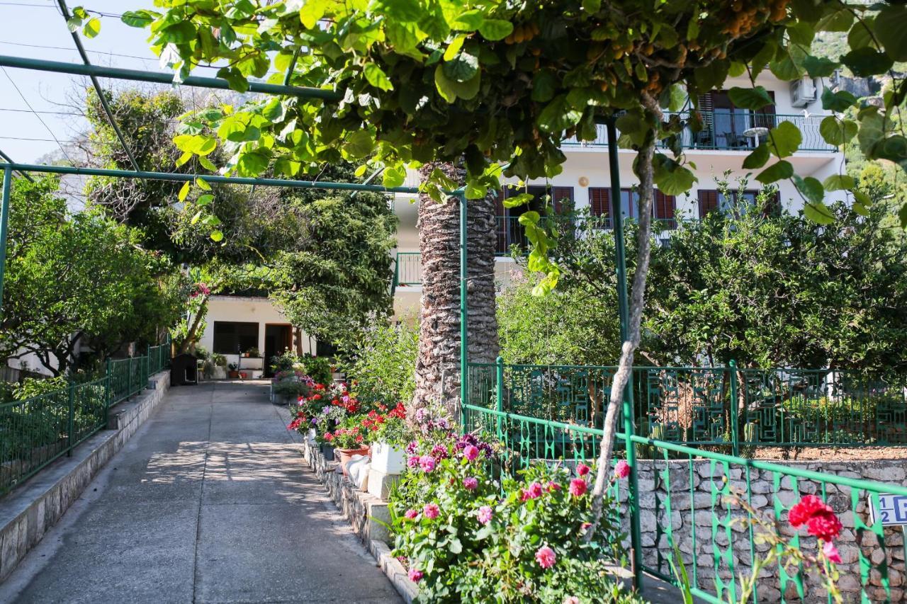 Apartments By The Sea Podaca, Makarska - 11588 Exterior foto